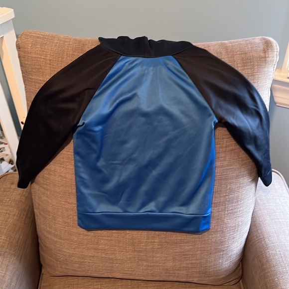 Boys two piece nave blue football set - Picture 2 of 4